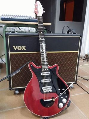 Adrian May Red Special Guitar